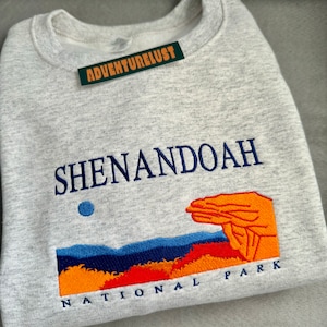 Embroidered Shenandoah National Park Virginia State Crewneck Sweatshirt