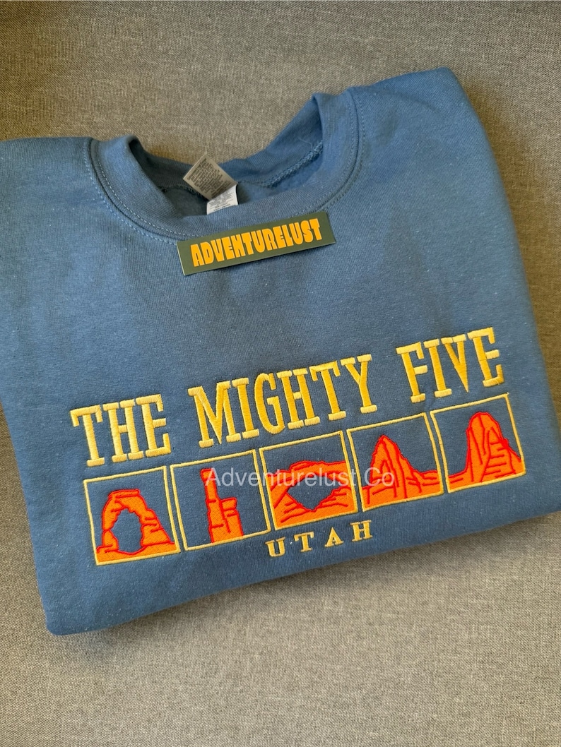 Embroidered The Mighty Five National Parks in Utah Arches Bryce Canyon Canyonlands Capital Reef Zion Crewneck Sweatshirt