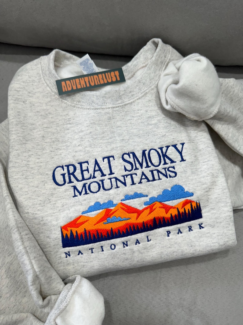 Embroidered Great Smoky Mountains National Park Crewneck Sweatshirt
