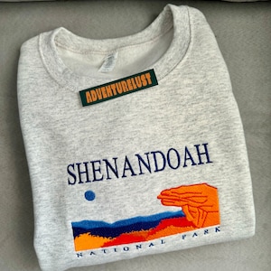 Embroidered Shenandoah National Park Virginia State Crewneck Sweatshirt