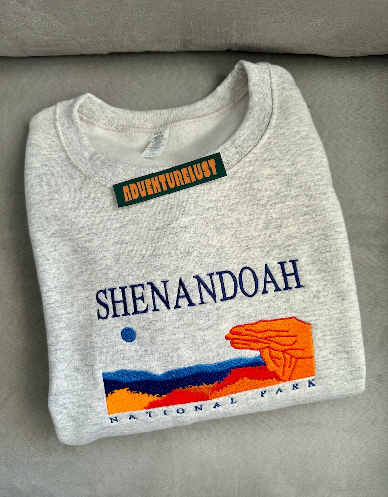 Embroidered Shenandoah National Park Virginia State Crewneck Sweatshirt