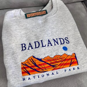 Embroidered Badlands National Park South Dakota State Crewneck Sweatshirt