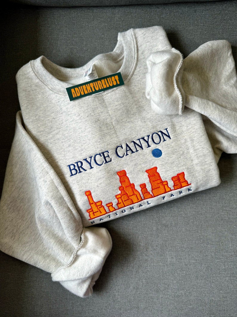 Embroidered Bryce Canyon National Park Utah Crewneck Sweatshirt