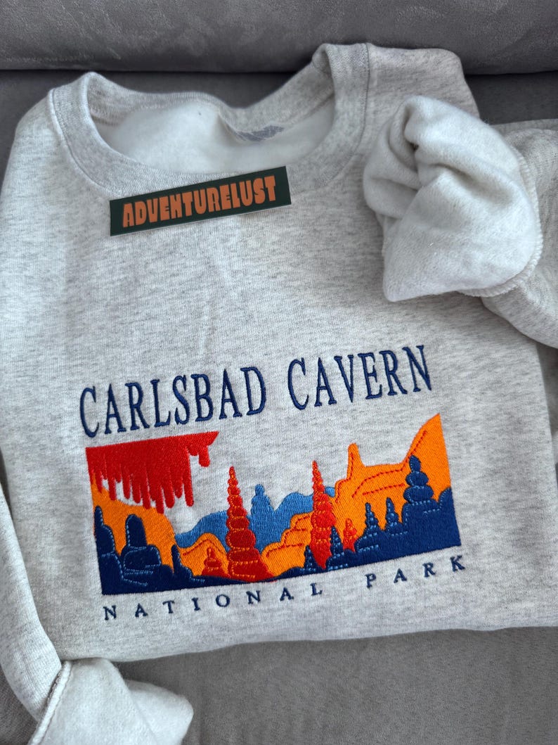 Embroidered Carlsbad Cavern National Park New Mexico State Crewneck Sweatshirt