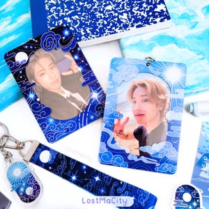 Portafotos de doble cara Sol y Luna / Portafotos acrílico azul Kpop para PC / Llavero K-Pop / Día y noche / Accesorio para conciertos