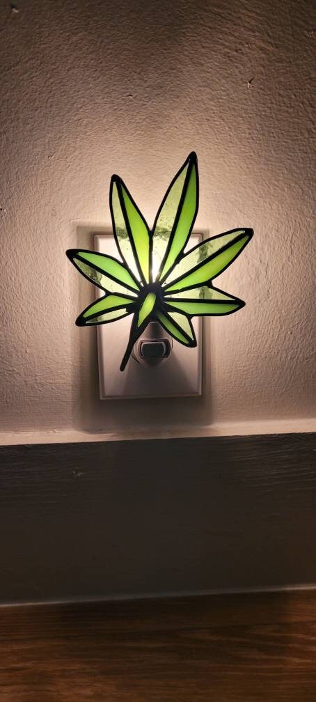 Marijuana leaf night light