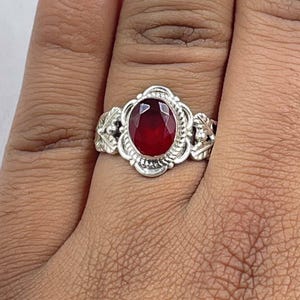 Ruby Solid 925 Sterling Silver Ring For Women, Handmade Silver Oval Gemstone Ruby Quartz Ring Gifts For Her Bridal Wedding Anniversary