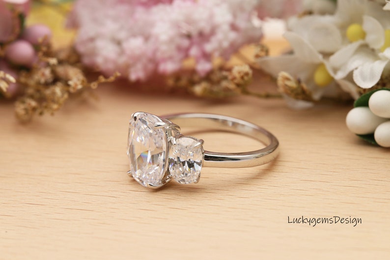 Engagement Ring,Wedding ring,Promise ring,Oval Cut,3.5Carats,Customized ring