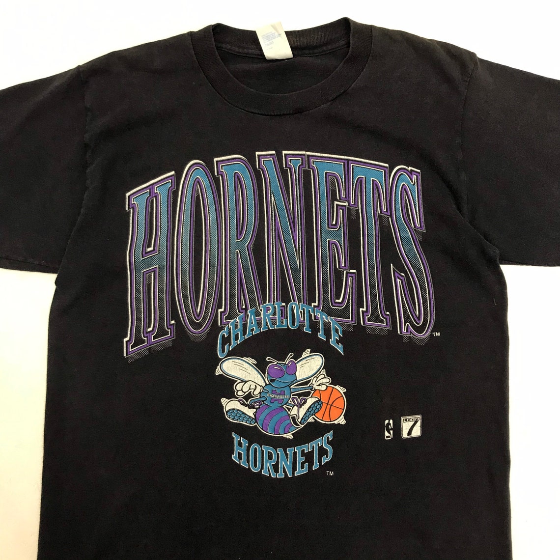 CHARLOTTE HORNETS Nba Team Vintage T-Shirt 433 | Etsy