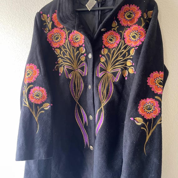 Vintage Bob Mackie Wearable Art Embroidered Flora… - image 2