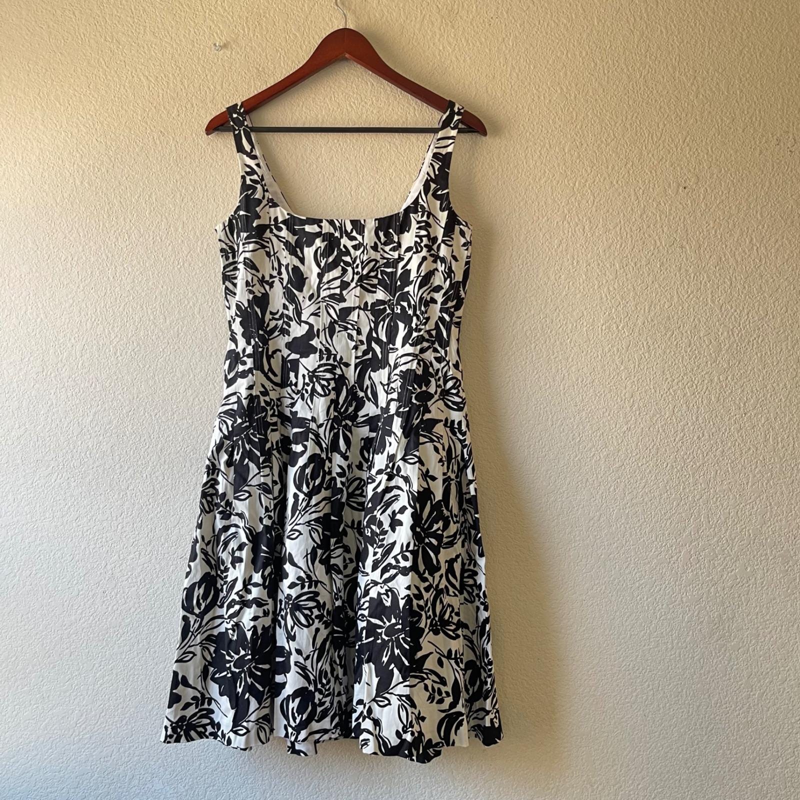 vintage cotton dresses Vintage 1950s 50s Circle Skirt Day Dress Cotton Floral Yellow and Green
