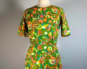 Late 1960s Brightly Colored Poly-Jersey Dress