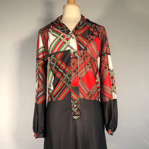 1970s Spiffy Plaid Shirt Dress