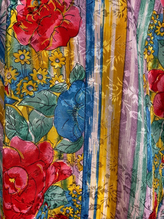 1990s Polyester Silk Floral Kaftan from Pakistan - image 7
