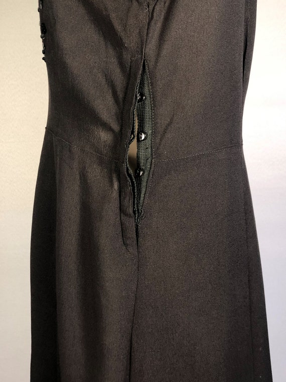 Early 40s Black Rayon & Sequin Dress - image 8