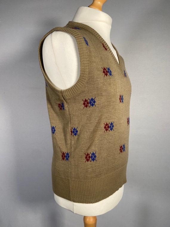 1970s Tan Argyle Patterned Knitted Vest by Campus - image 4