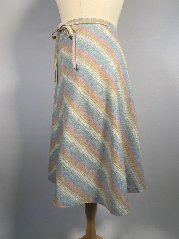 1970s Striped Blanket Print Wrap Skirt - image 3