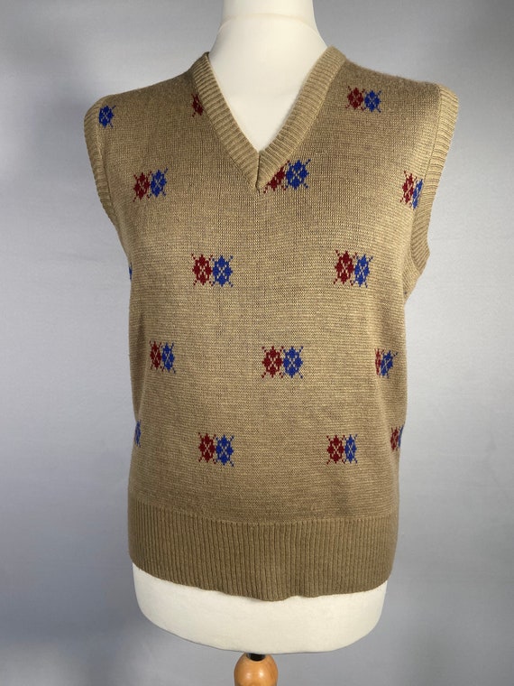 1970s Tan Argyle Patterned Knitted Vest by Campus - image 5