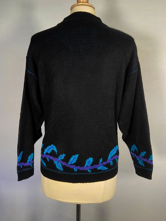 1970s Black Pullover with Scroll Pattern - image 2
