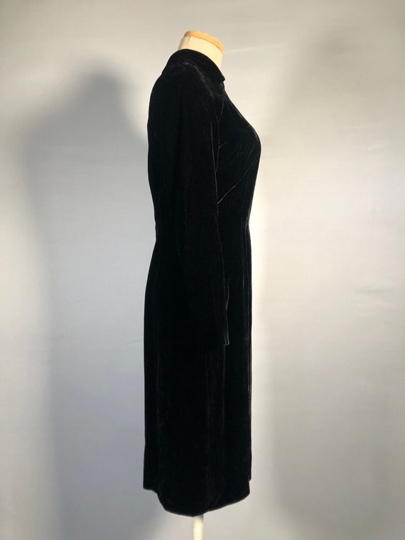 Mid 1960s Black Rayon Velvet Dress - image 5