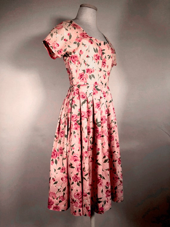 1950s Pink Floral Dress - image 4