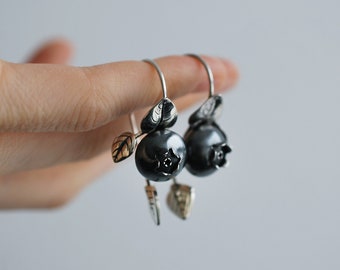 Blueberry silver earrings with screw clasps