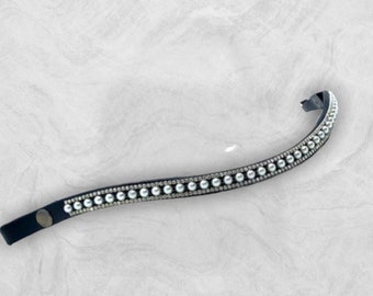 Horse browband- pearl browband - slim browband - fancy show browband - quick change snap browband - dressage tack - English tack
