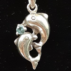 925 Sterling Silber Aquamarin Edelstein Delfin Anhänger und Kette