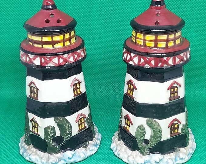Lighthouse Salt and Pepper Shaker Set / Ocean Theme Salt and Etsy