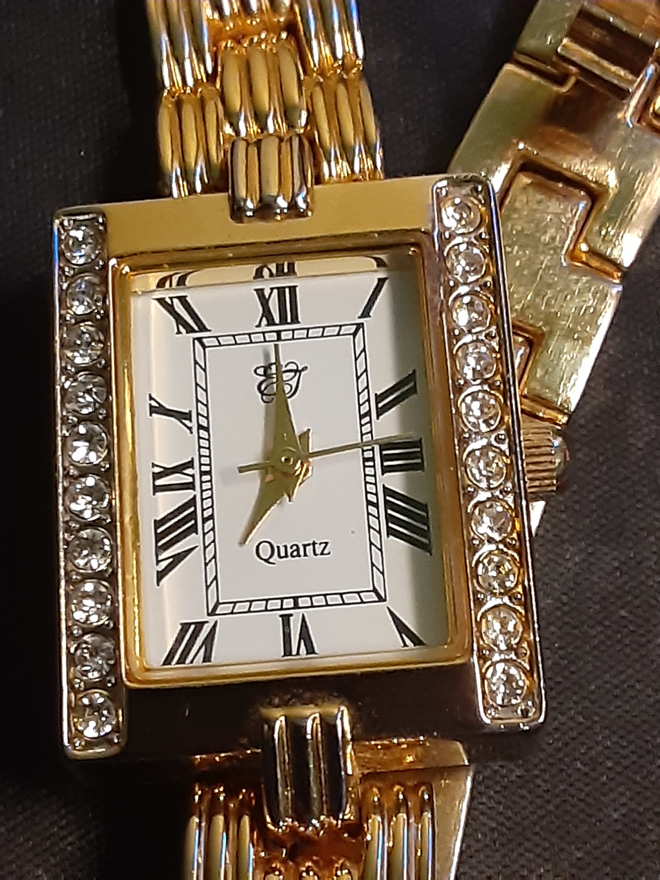 Ej quartz watch hotsell