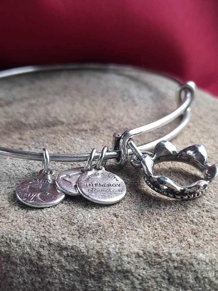 Alex and ani queen's crown bracelet best sale