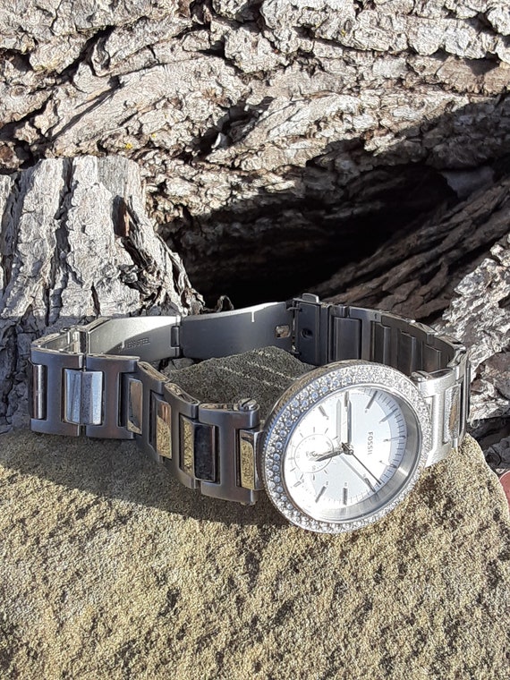 Fossil traveler watch cheap