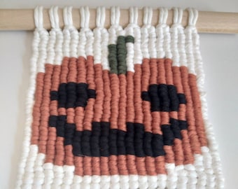 Makramee Halloween Kürbis Wandbehang, Boho Stil Faser Kunst Orange Herbst Wohnkultur, Handgemacht Einzigartiges Housewarminggeschenk, Haustürbehang