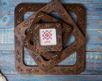 Dark magnet frame, Wooden hoop for bead embroidery, plastic canva, perforated paper, cross stitch frame, needle minder