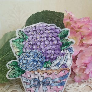 Purple hydrangea cross-stitch pattern, flower bouquet x-stitch, plastic canvas design, garden floral PDF