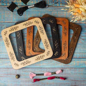 5.5&quot;x5.5&quot; magnetic embroidery, cross stitch frame, hoop for plastic canvas kit, perforated paper, wooden hoop for square kit