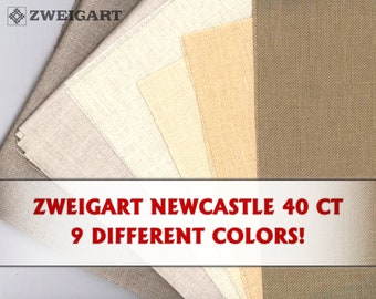 以下が含まれることがあります： ベージュ、クリーム、ブラウンなど、さまざまなニュートラルカラーのZweigart Newcastle 40 CT生地見本。画像には9種類の異なる生地の色が表示されています。Zweigartのロゴは左上にあります。