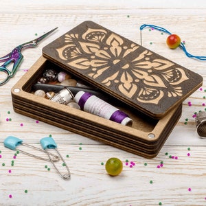 Wooden Needlework Organizer Box, Cross Stitch Tool Storage with Magnetic Lid