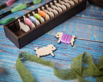 Embroidery thread bobbins wooden organizer, cute lamb embroidery bobbins with case, box for muline, bobbins sheep, expanded floss organizer