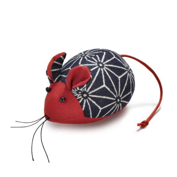 Prym Mouse Pin Cushion, Sewing Pin Cushions, Small Animal Pincushion,  Embroidery Tools, Needle Storage 