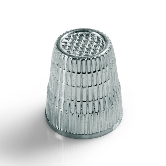 Metal thimble 'Prym', Finger protector for hand embroidery and quilting,  Hand sewing thimbles, Needle protectors