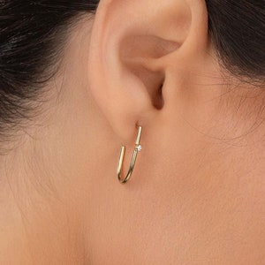 Diamond Hoop Earring / 14k Solid Huggie Earrings / Real Diamond Minimalist Hoop / Everyday Earring / 14k Solid Gold Earring / Single or Pair