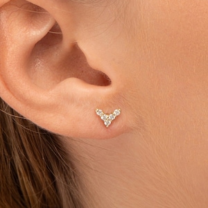 Small Diamond Stud Earrings in 14k Solid Gold | Real Diamond Earrings for Women | Minimalist Earrings | Gold Studs | 14k Real Gold Earrings