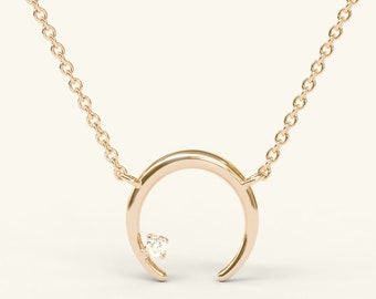 14k Gold Crescent Moon Necklace / 14k Moon DiamondPendant Necklace / 14k Yellow, Rose or White Gold Necklace for Women / Moon Star Necklace