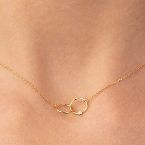 14k Interlocking Circle Necklace / Double Circle in 14k Solid Gold for Women / Minimalist 2 Circle Diamond Necklace / Dainty Gold Jewelry