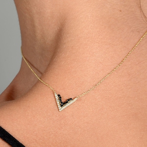 14K yellow gold Chevron Necklace, Solid Gold Necklace, gold Chevron pendant, dainty chain, Minimalist jewelry , Gift for Her image 1