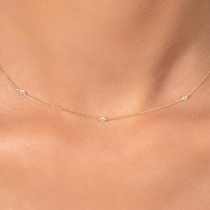 Sierlijke diamanten halsketting, kleine diamanten halsketting, Diamond Solitaire ketting, 14k Solid Gold ketting voor vrouwen, cadeau voor haar afbeelding 5