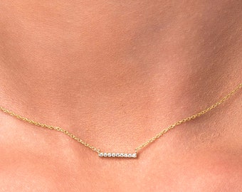 Collar de barra de diamantes delicado, collar de barra de diamantes minimalista delicado, collar de barra de diamantes diminutos de oro de 14 k joyería de oro de 14 k / venta navideña
