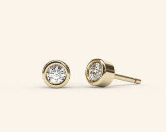 Round Diamond Studs / 14k Solid Gold Diamond 0.10ct Earrings / Bezel Set Stud Earrings / Essential Earrings / Gift for Her