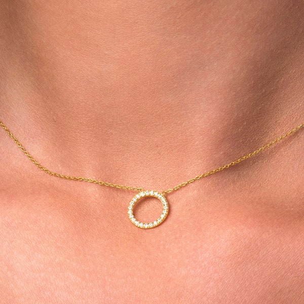 14K Massive Gold Kreis Diamant Halskette \ Zierliche Kreis Runde Halskette mit Diamanten \ Minimalistische geometrische Halskette für Frauen \ Geschenk für Sie